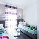 Ferienwohung Zirbe By Interhome *